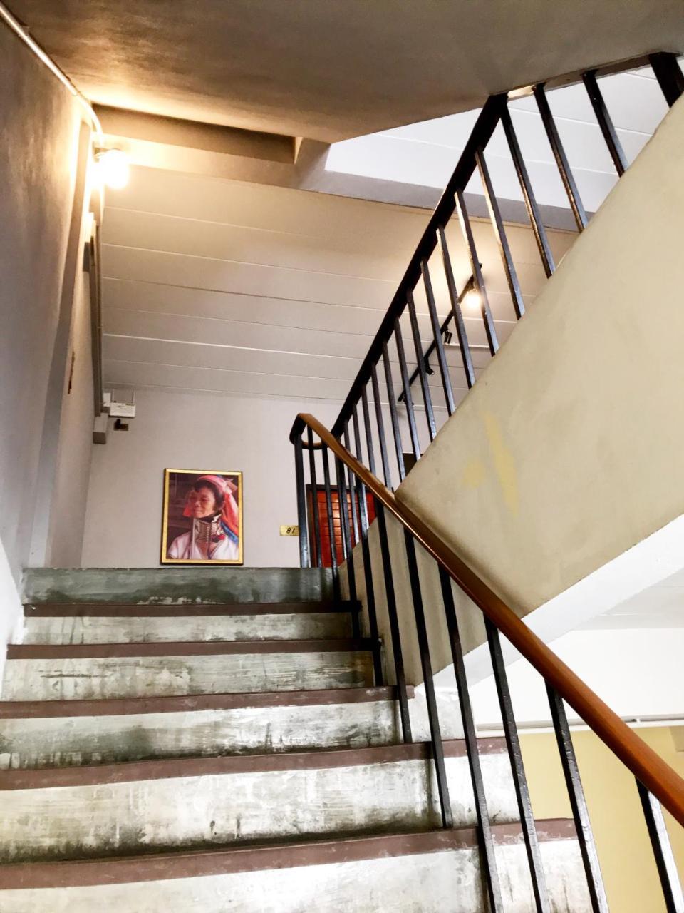 Bed and Breakfast Manon Sleepeatdrink Chiang Mai Zewnętrze zdjęcie