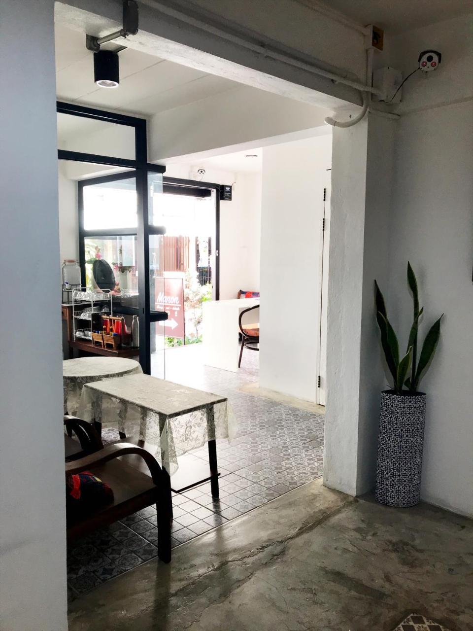 Bed and Breakfast Manon Sleepeatdrink Chiang Mai Zewnętrze zdjęcie